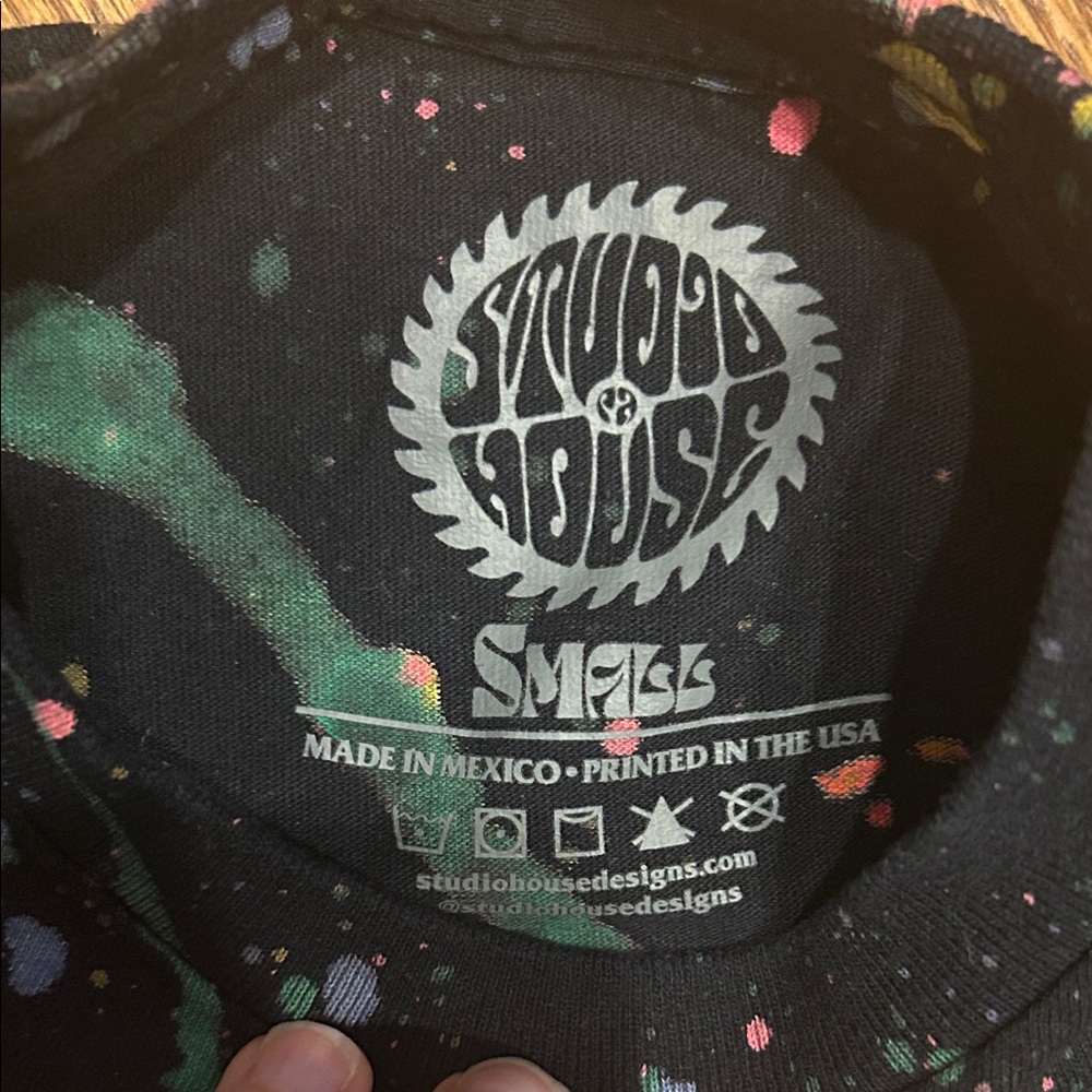 Studiohouse Designs “Midsommar” A24 Black Neon Splatter Unisex T-Shirt: SM, NWOT - Picture 2 of 8